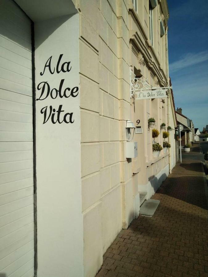 A La Dolce Vita Blériot-Plage Exterior foto